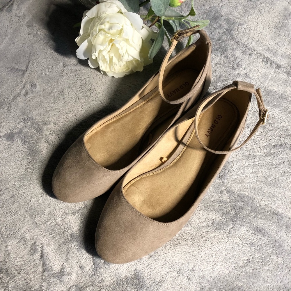 Old Navy | Suede Low-Heel Flats